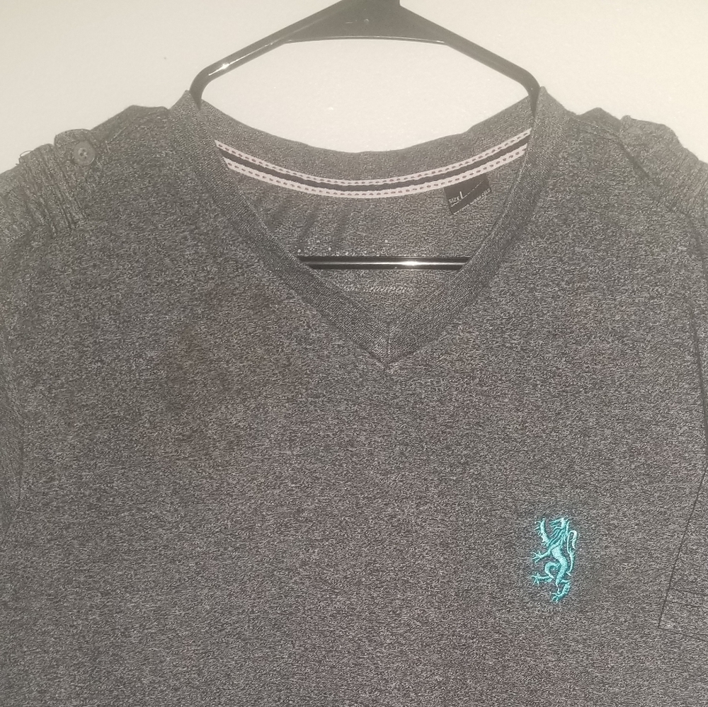 Grey lions Crest